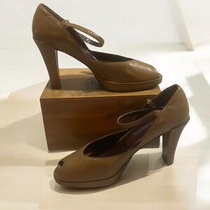Nine West Women’s Light Brown Shoes